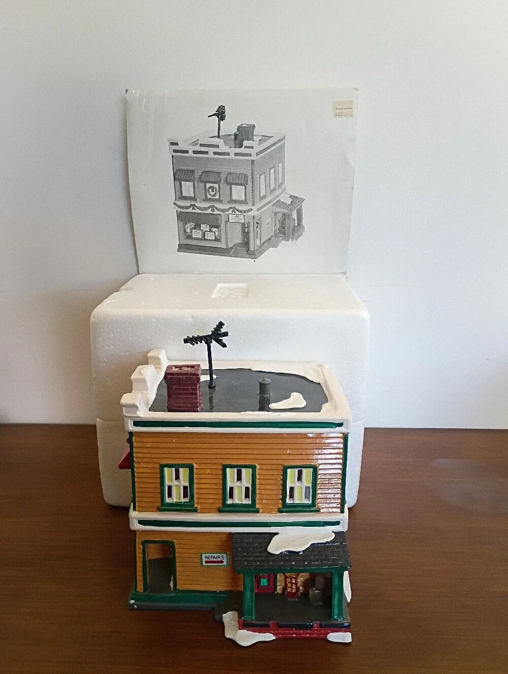 Department 56 charming yellow